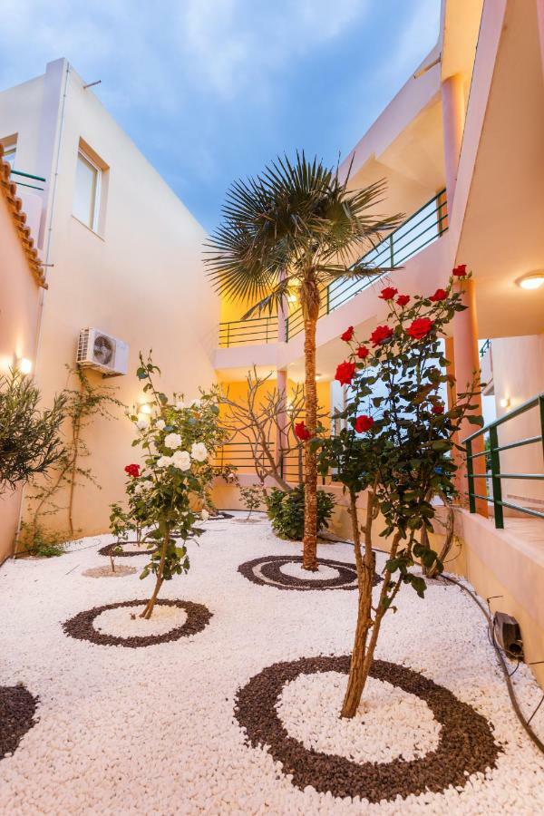 Alonia Hotel Apartments 콜림바리 외부 사진